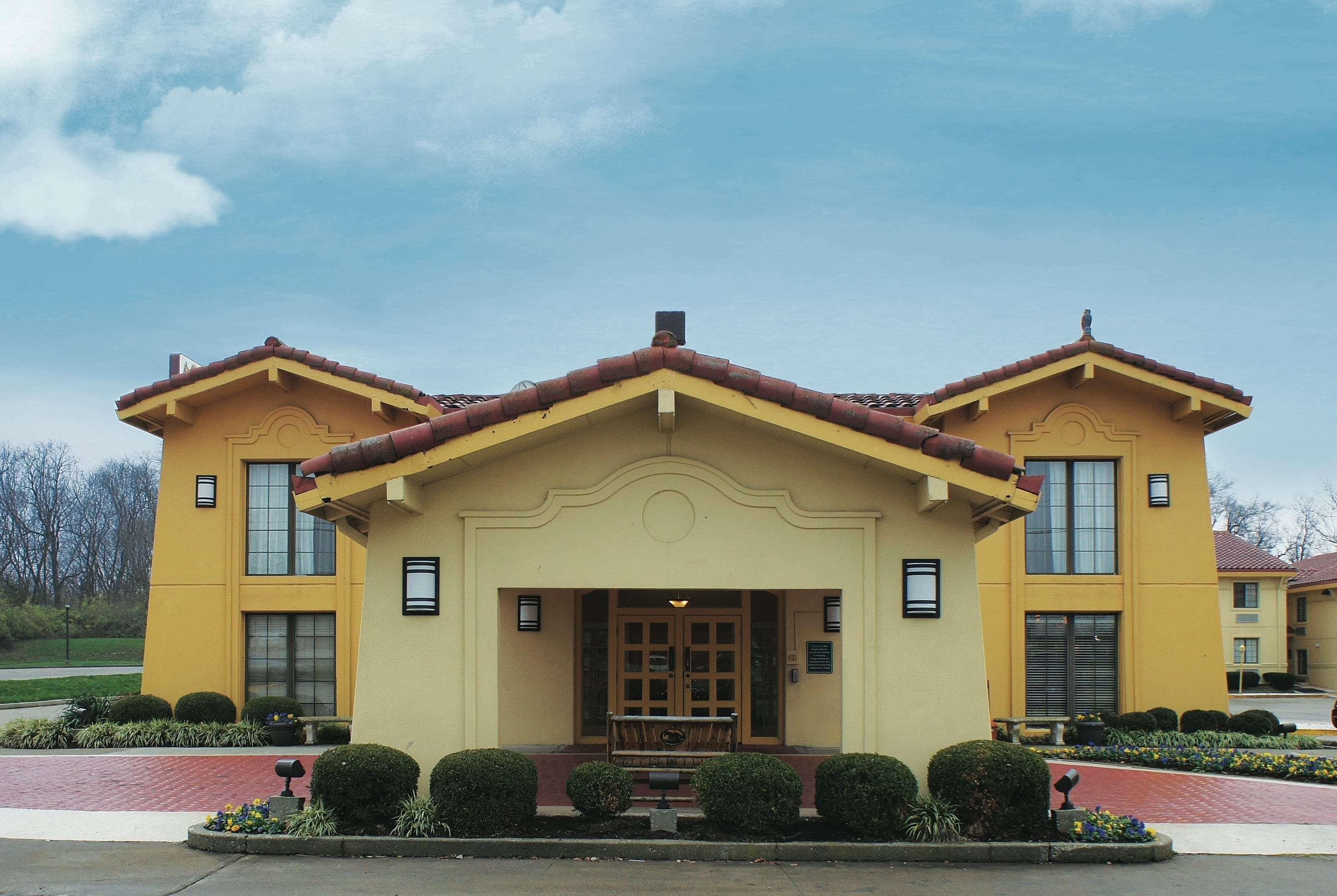 La Quinta Inn Lexington-Horse Park Екстер'єр фото